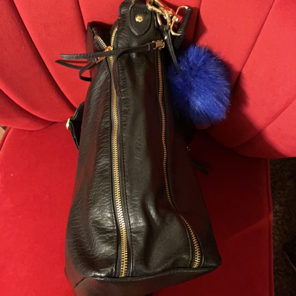 JUICY COUTURE BLACK LEATHER BAG - Picture 3 of 10